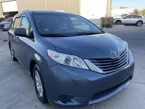 Blue 2015 Toyota Sienna LE