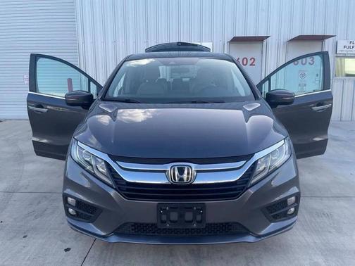 Gray 2018 Honda Odyssey EX
