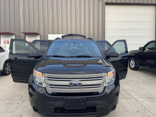 2015 Ford Explorer Base