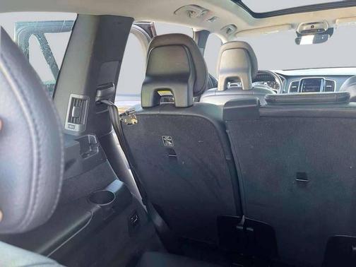 Gray 2016 Volvo XC90 T6 Momentum