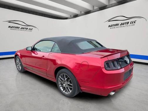 Red 2013 Ford Mustang V6 Premium