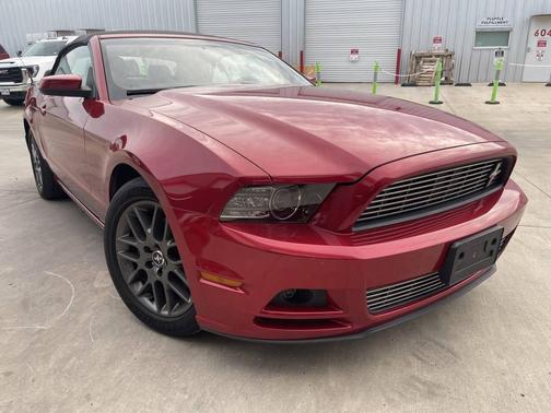 Red 2013 Ford Mustang V6 Premium