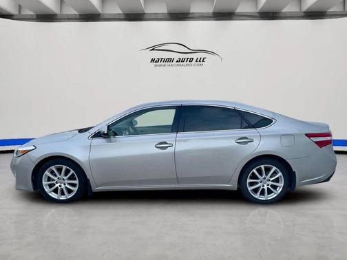 Gold 2014 Toyota Avalon Limited