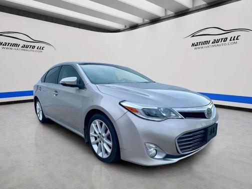 Gold 2014 Toyota Avalon Limited