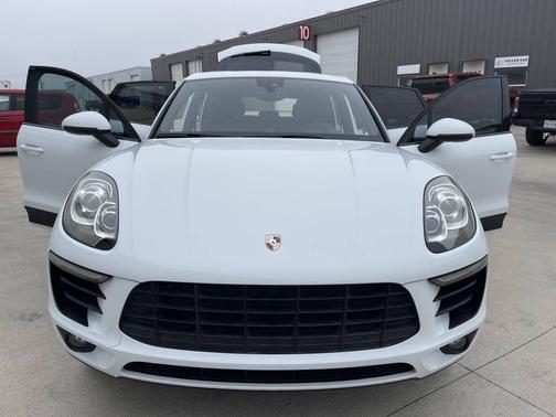 2017 Porsche Macan S