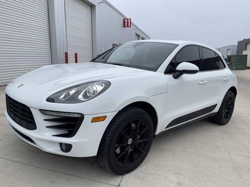 2017 Porsche Macan S