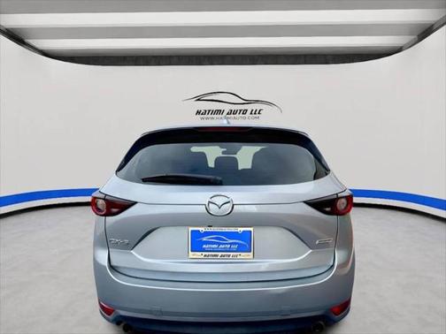 2017 Mazda CX-5 Sport