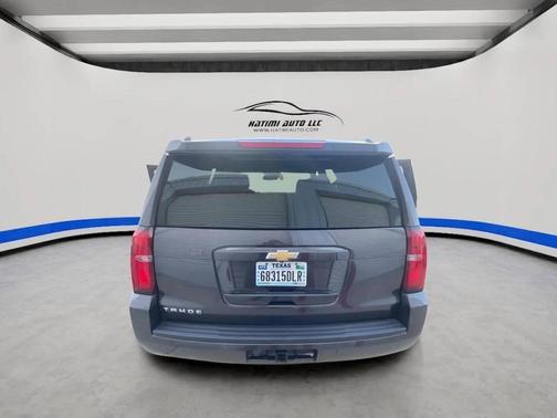 Gray 2018 Chevrolet Tahoe LS