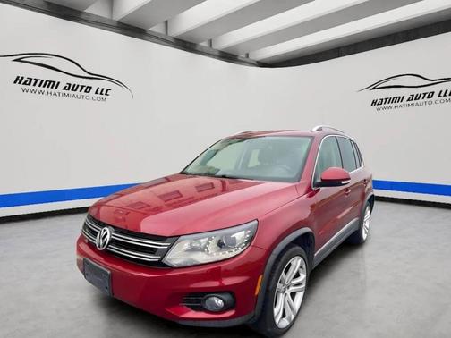 Red 2013 Volkswagen Tiguan SEL