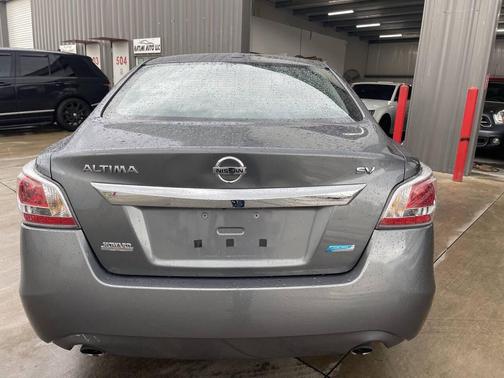 Gray 2014 Nissan Altima 2.5 SV