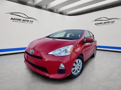 2013 Toyota Prius c Two