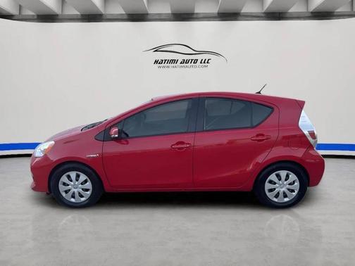 2013 Toyota Prius c Two