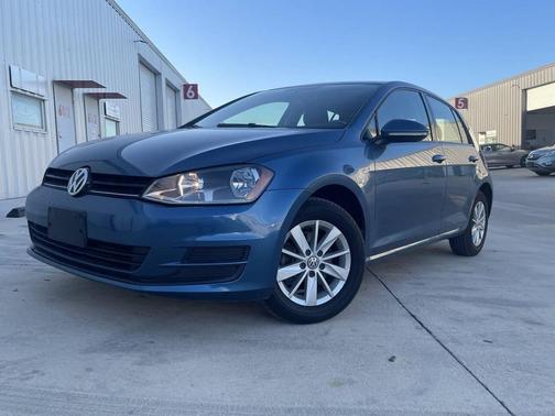 Blue 2015 Volkswagen Golf TSI S 4-Door