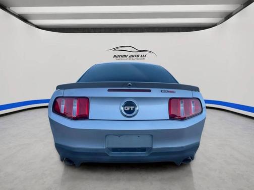 2011 Ford Mustang GT Premium