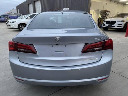 2016 Acura TLX V6 Advance