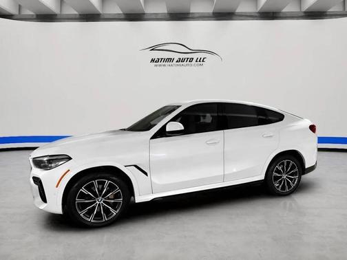 White 2023 BMW X6 xDrive40i
