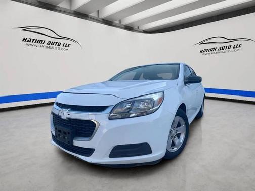 White 2015 Chevrolet Malibu 1LS