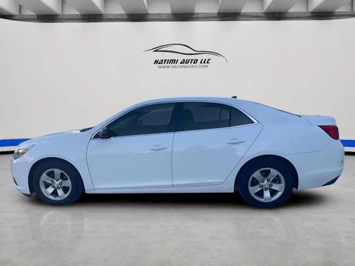 White 2015 Chevrolet Malibu 1LS