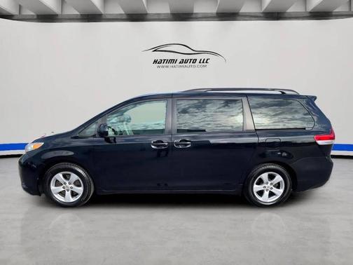 2012 Toyota Sienna LE