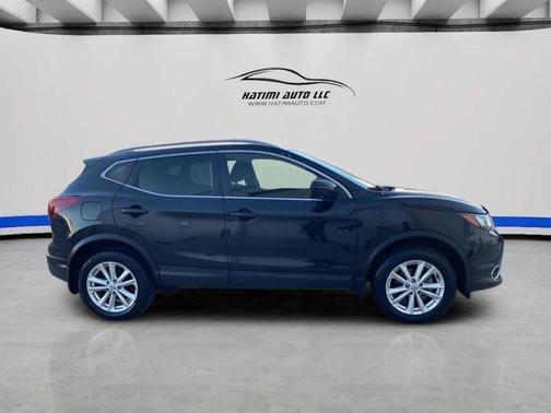 2017 Nissan Rogue Sport SV