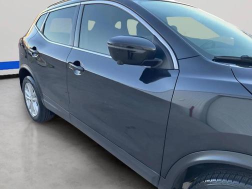 2017 Nissan Rogue Sport SV