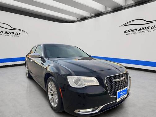 2017 Chrysler 300 S