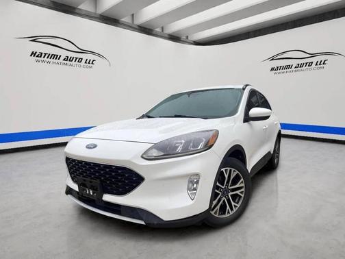 White 2020 Ford Escape SEL
