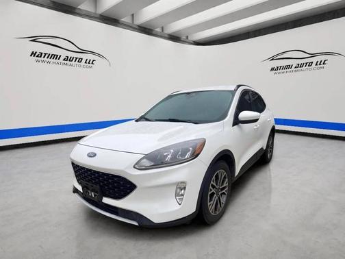 White 2020 Ford Escape SEL
