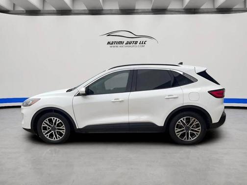 White 2020 Ford Escape SEL