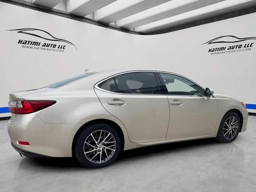 2016 Lexus ES 350 Base