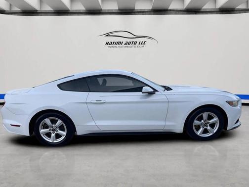 White 2015 Ford Mustang EcoBoost Premium