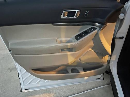 2015 Ford Explorer Base