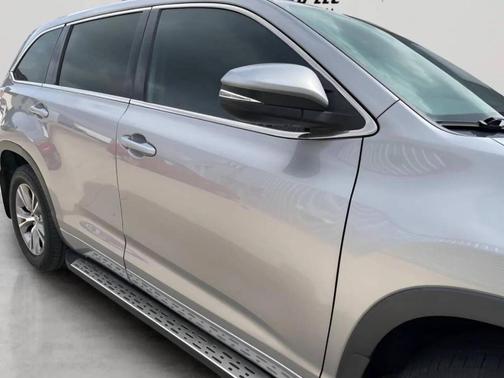 2015 Toyota Highlander LE Plus