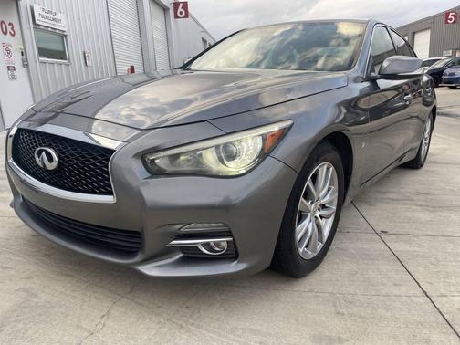 Gray 2014 INFINITI Q50 Premium