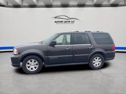 2005 Lincoln Navigator Luxury
