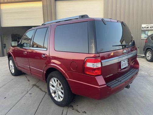 Red 2015 Ford Expedition Limited