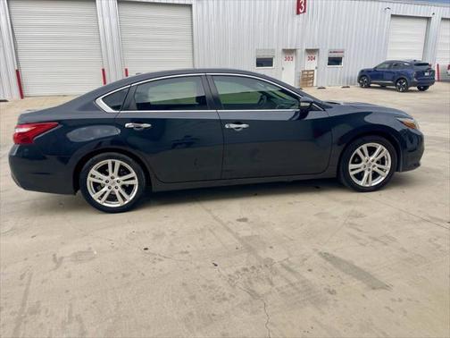 2016 Nissan Altima 3.5 SL