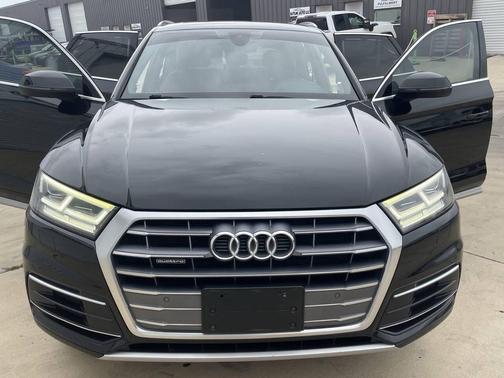 Black 2019 Audi Q5 2.0T Premium Plus