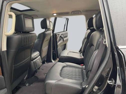 Black 2019 INFINITI QX80 Luxe