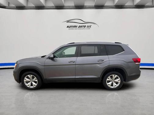 Gray 2018 Volkswagen Atlas 2.0T SE w/Technology