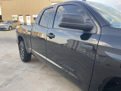 2015 Toyota Tundra SR5