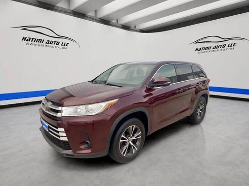 2018 Toyota Highlander LE