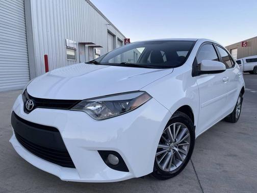 White 2014 Toyota Corolla LE Premium