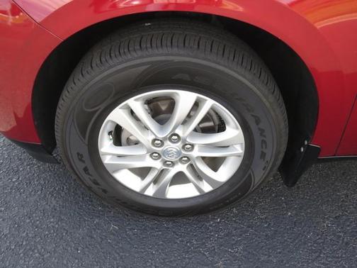 Photo 2 of 14 of 2020 Buick Enclave Essence
