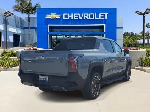 2025 Chevrolet Silverado EV LT
