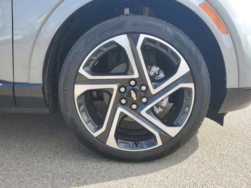 2026 Chevrolet Equinox EV LT 2