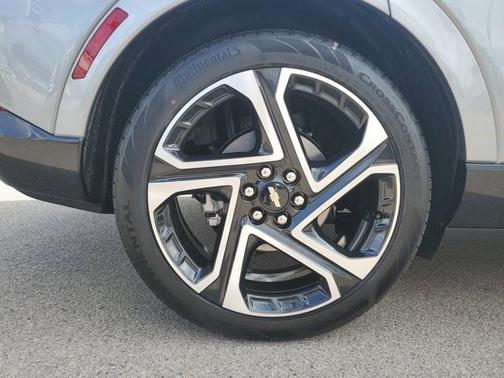 2026 Chevrolet Equinox EV LT 2