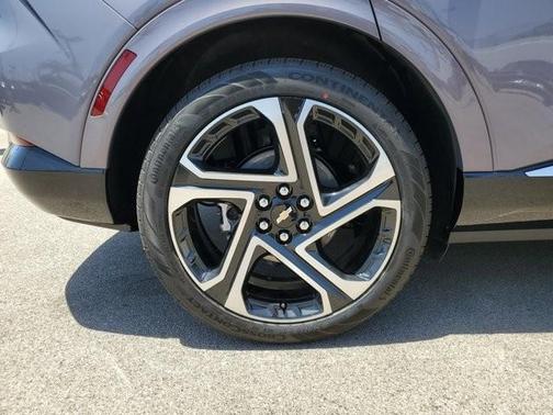 2025 Chevrolet Equinox EV LT 2
