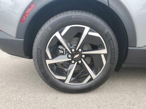 2025 Chevrolet Equinox EV LT 1