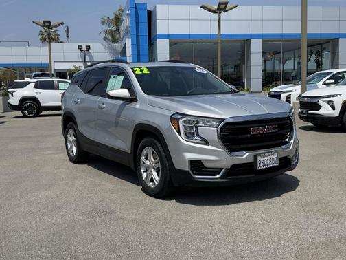 2022 GMC Terrain SLE